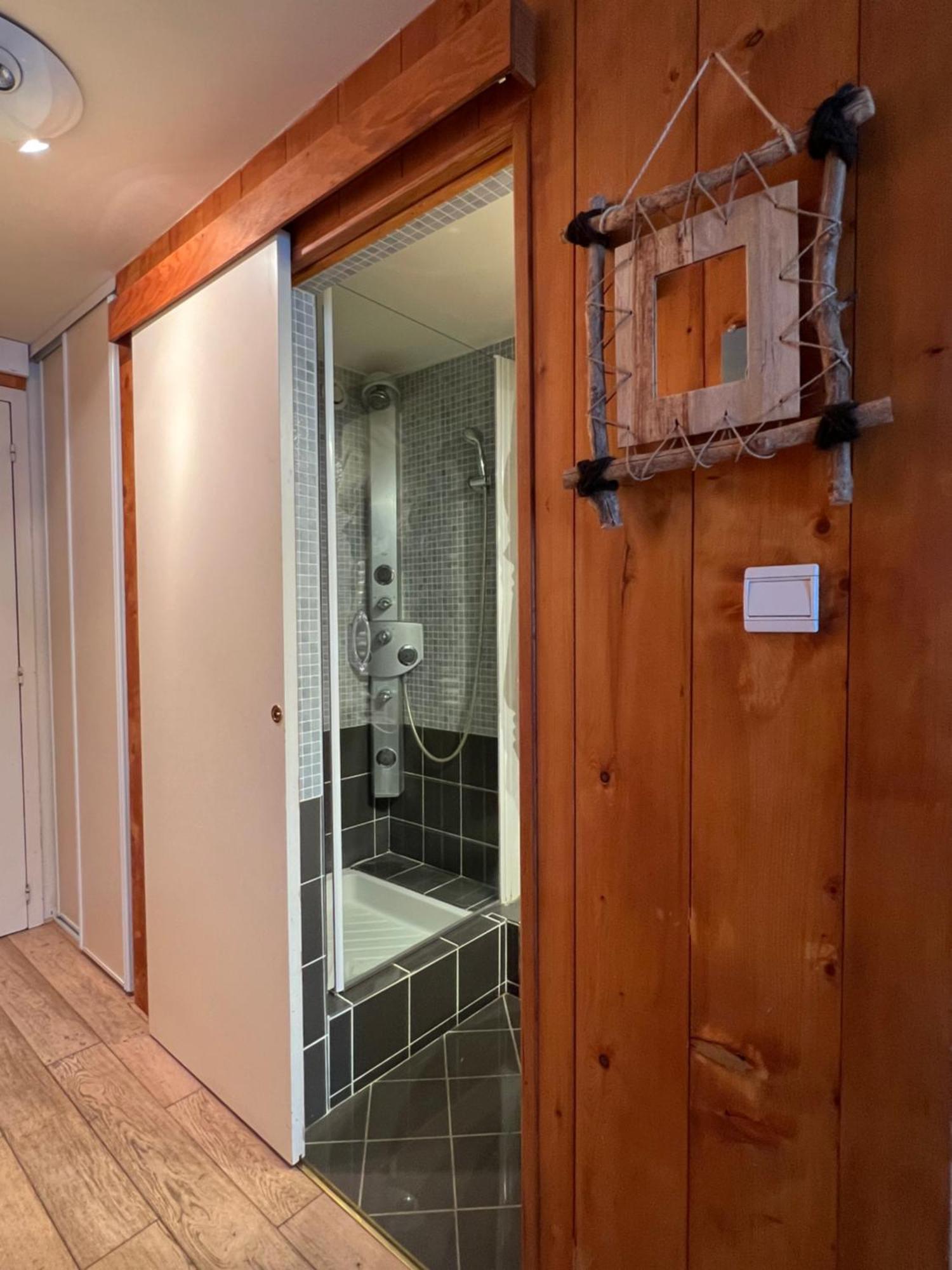 Dernier Etage Avec Vue Sur Les Montagnes Emplacement Exceptionnel Au Coeur De Val Thorens Ski Aux Pieds Prestations Incluses Exteriér fotografie