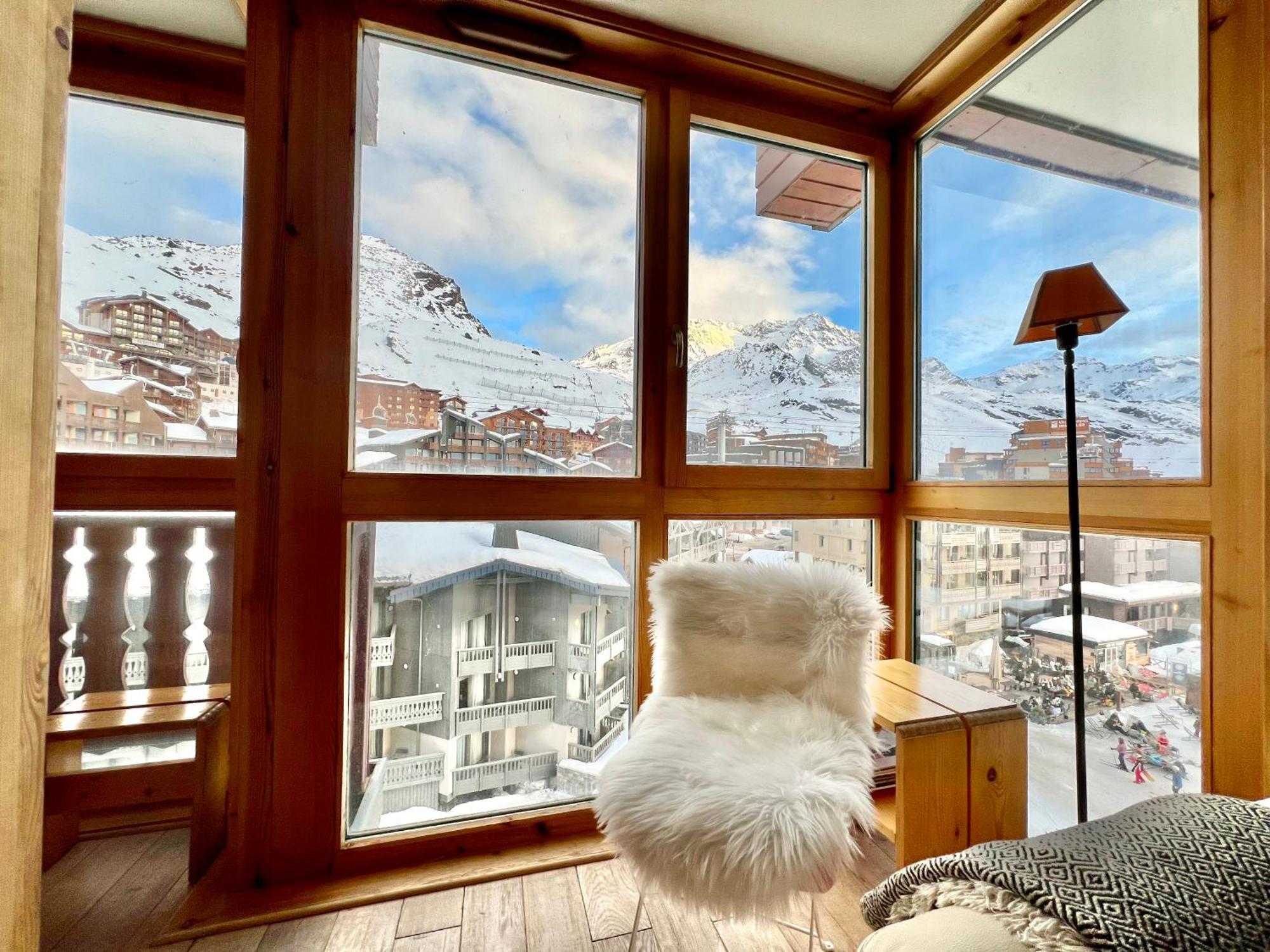 Dernier Etage Avec Vue Sur Les Montagnes Emplacement Exceptionnel Au Coeur De Val Thorens Ski Aux Pieds Prestations Incluses Exteriér fotografie